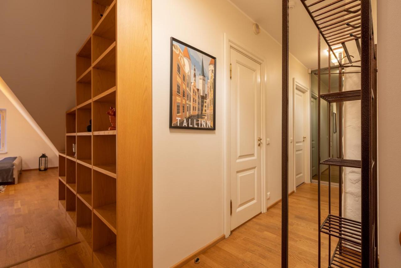 Old Town - Oleviste Apartment Ταλίν Εξωτερικό φωτογραφία