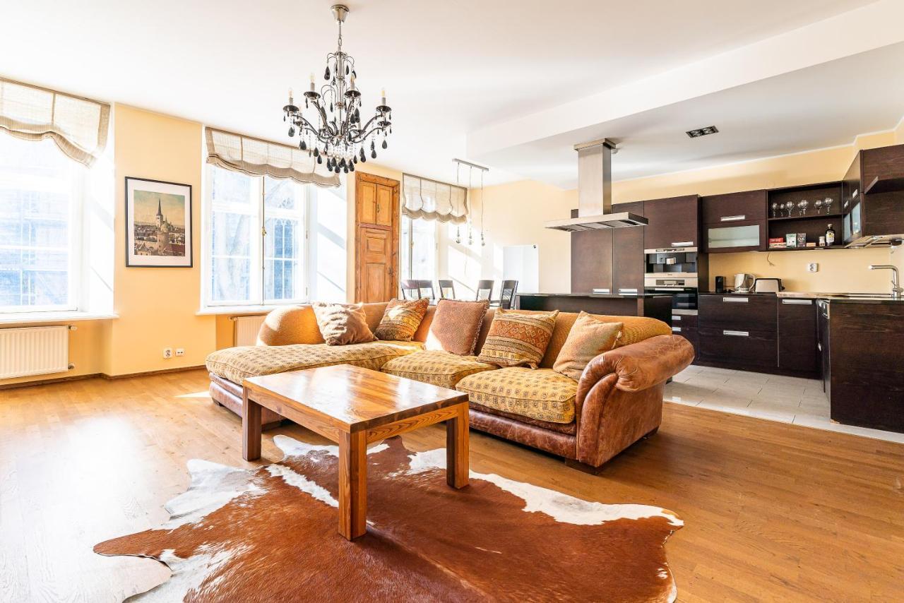 Old Town - Oleviste Apartment Ταλίν Εξωτερικό φωτογραφία