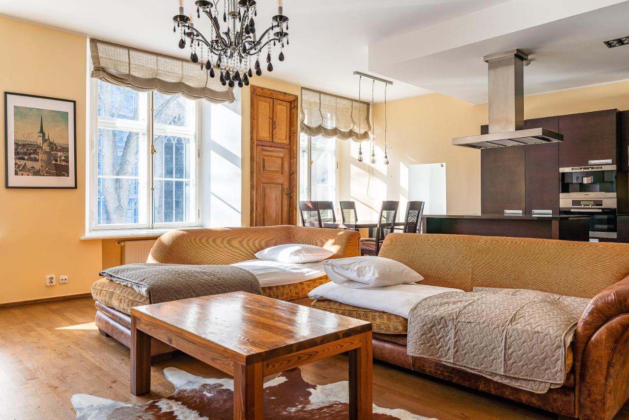 Old Town - Oleviste Apartment Ταλίν Εξωτερικό φωτογραφία
