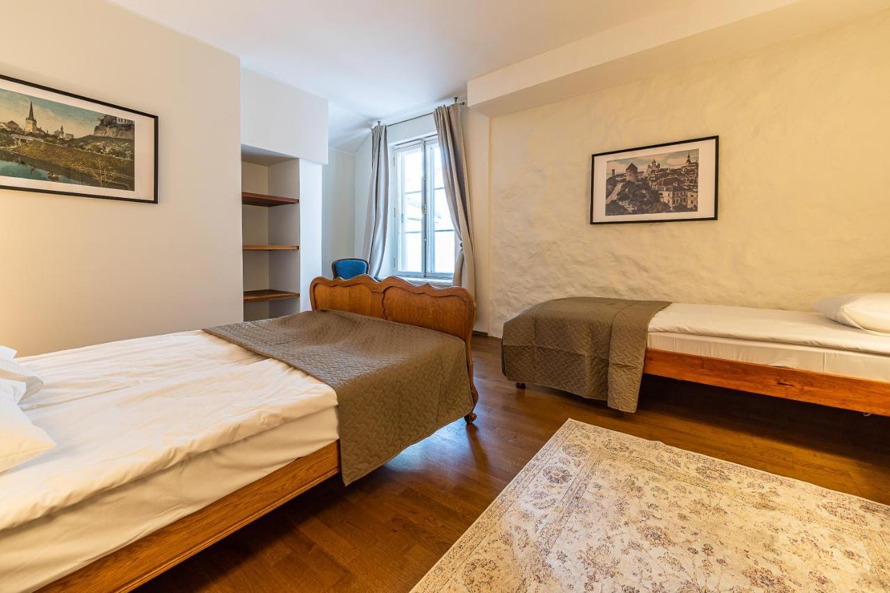Old Town - Oleviste Apartment Ταλίν Εξωτερικό φωτογραφία
